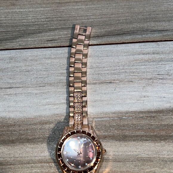 Armitron Ladies Rose Tone Gold Crystal Chocolate Accented 75/5053RG  Watch - Picture 4 of 8